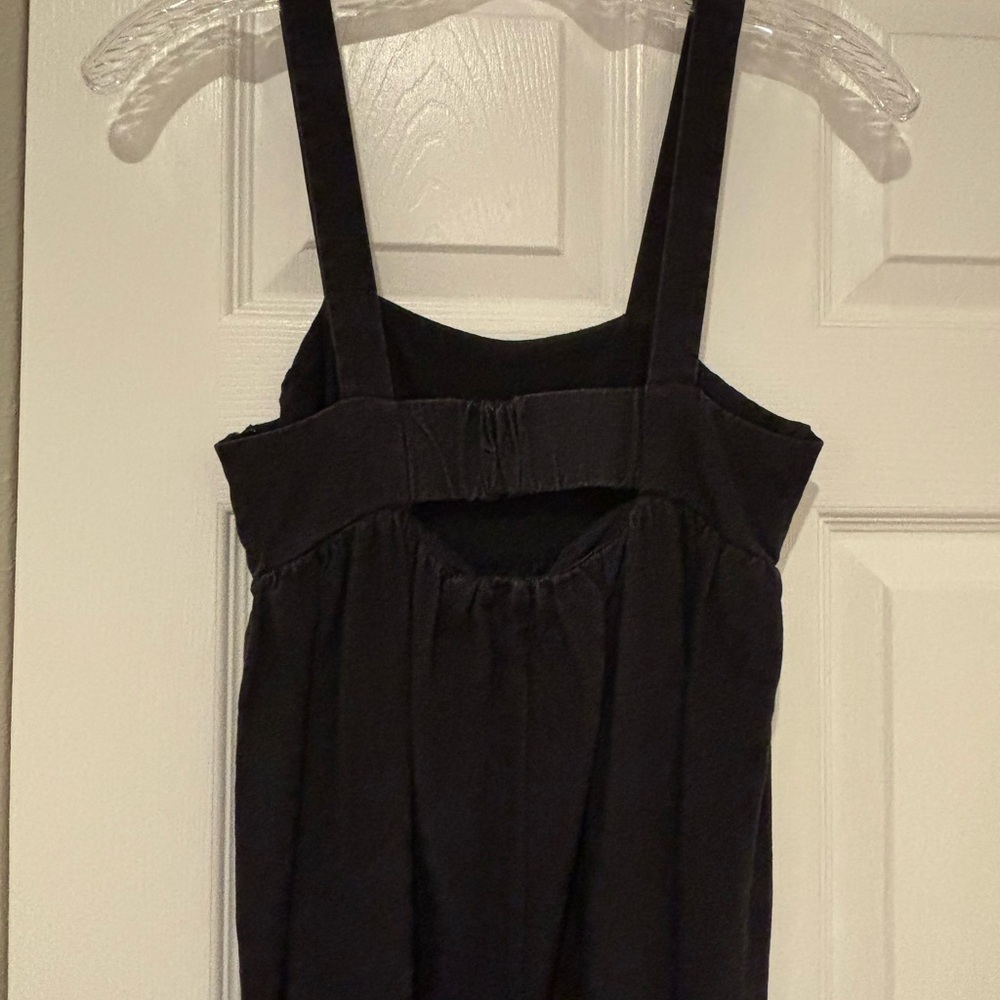 Steven Alan Black Linen Jumpsuit with cutout back. - Picture 4 of 6